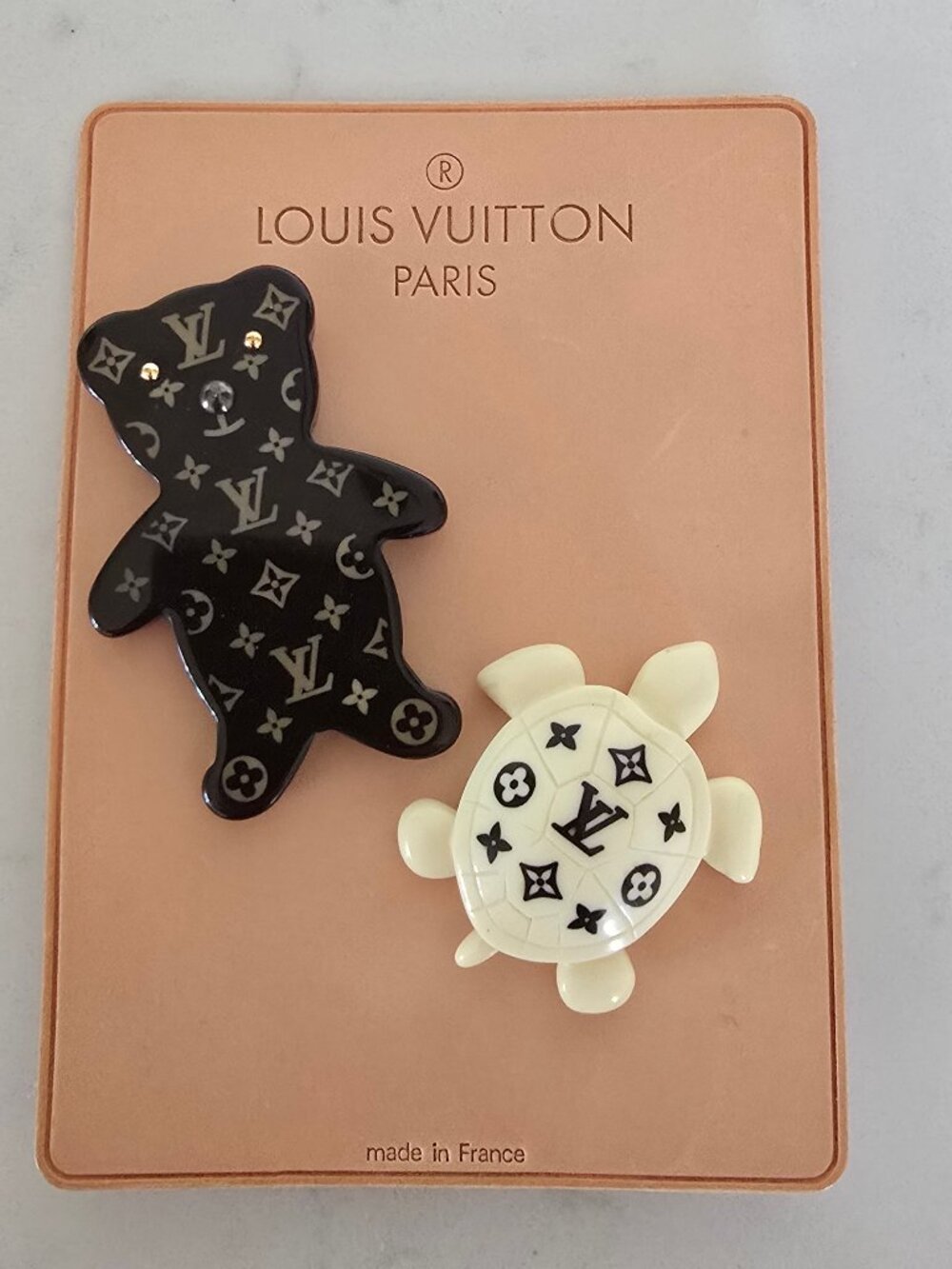 2005 Louis Vuitton Teddy Bear & Turtle Brooch Set – Original Backing